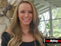 Amateur, Brunette brune, Gorge profonde, Branlette thaïlandaise, Hd, Suçant, Adolescente, Nénés