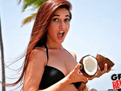 Grote lul, Pijpbeurt, Interraciaal, Latijnse vrouw, Natuurlijke tieten, Mager, Tiener, Tieten likken