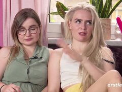 Amateur, Blonde, Gode, Doigter, Allemand, Embrassement, Orgasme, Rasée