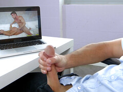Curvy milf boss Sunny seduces her charge
