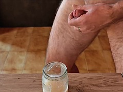 Enthousiasteling, Grote lul, Sperma shot, Handbeurt, Italiaans, Pornster, Alleen, Tiener