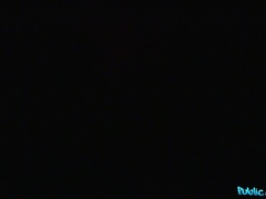 Leie, Grosse titten, Hundestellung, Handjob, Im freien, Pov, Öffentlich, Titten