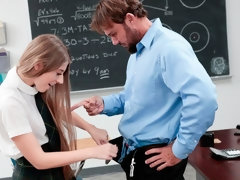 Blond, Pijpbeurt, Hondjeshouding, Handbeurt, Schoolmeisje, Geschoren, Rok, Strippen