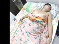 18, 素人, フェラチオ, 大学生, 中出し, イく瞬間, フィストファック, 小柄