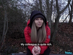 Tussi, Grosse titten, Blondine, Blasen, Tschechisch, Nackt, Abendanzug, Titten