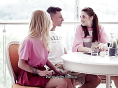 Culo, Mamada, Estilo perrito, Ffm, Pajear, Flaco, Adolescente, Trio