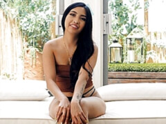 Amateur, Verga grande, Mamada, Estilo perrito, Latina, Tetas naturales, Pov, Adolescente