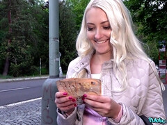 Любители, Жопа, Минет, Европейки, Натуральные сиськи, На природе, На публике, Сиськи