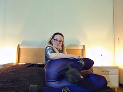 Füsse, Weibliche domination, Fetisch, Absätze, Nylon, Strumpfhose, Pov, Erotischer film