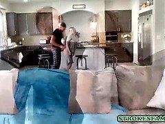 A quick stepdaughter bang after breakfast