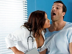 Анальный секс, Большая жопа, Минет, Лизание, Киски, Бритые, Чулки, Униформа