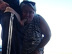 Belle grosse femme bgf, Sucer une bite, Éjaculer dans la bouche, Queue, Mature, Maman, Belle mère, Avaler
