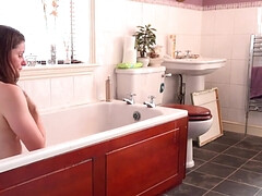 Britannique, Masturbation, Mature, Mère que j'aimerais baiser, Orgasme, Pov, Solo, Belle mère