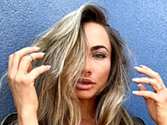 Erstaunlich, Fingern, Handjob, Milf, Piercing, Pov, Tätowierung, Titten