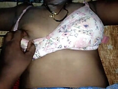 Asiatisch, Handjob, Hd, Selbstgemacht, Indisch, Mutti, Nippel, Erotischer film