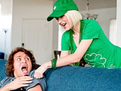 Cul, Sucer une bite, En levrette, Embrassement, Chatte, Jarretelles, Adolescente, Nénés