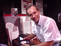 Минет, Семяизвержение, Глубокая глотка, Член, Секс без цензуры, Зрелые, Молоденькие, Винтаж