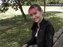 Leie, Vorstellungsgespräch, Braunhaarige, Süss, Erstes mal, Französisch, Masturbation, Spielzeuge