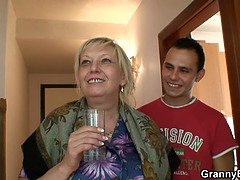 Belle grosse femme bgf, En levrette, Mamie, Énorme, Mature, Réalité, Nénés