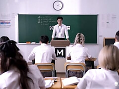 18, デカ尻, デカチン, デカパイ, フェラチオ, 日本人, ガリガリ, ティーン