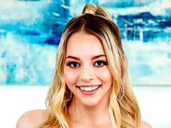 Sweetheart Hottie Lily Larimar Getting Wild LIVE