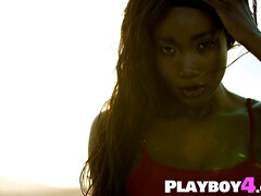 18 años, Culo grande, Tetas grandes, Tetona, Lencería, Al aire libre, Solo, Adolescente