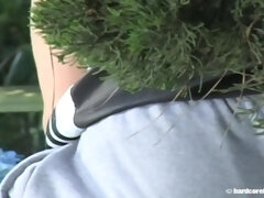 Gros seins, Brunette brune, Tir de sperme, Fétiche, Branlette thaïlandaise, Hard, Seins naturels, De plein air