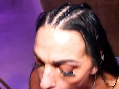 Большие сиськи, Минет, Брюнетки, Семяизвержение, Милф, Душ, Сиськи, Влажная