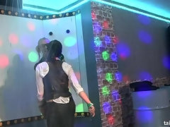 黒人, 茶髪の, 衣服着たままセックス, ダンス, 異人種間, レズビアン, サテン, スインガー
