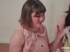 Amateur, Lamer culo, Clitoris, Cuadrupleta, Sexo duro, Tetas naturales, Desnudo, Pelirrojo