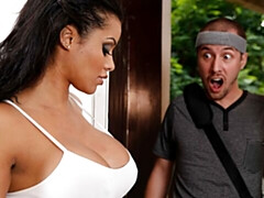 Grosser arsch, Grosser schwanz, Grosse titten, Blasen, Braunhaarige, Hundestellung, Milf, Titten