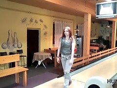 18 ans, Sucer une bite, Brunette brune, Tchèque, Hd, Pov, Fils, Adolescente