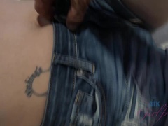 Bad, Freundin, Masturbation, Nackt, Orgasmus, Im freien, Pov, Spanner