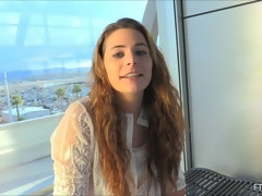 Nahaufnahme, Fetisch, Fußfetisch, Masturbation, Orgasmus, Öffentlich, Solo, Unter dem rock