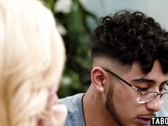 Большие сиськи, Блондинки, Грудастые, Член, Семья, Секс без цензуры, Хд, Мамочка