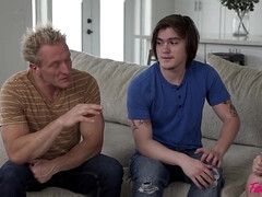 Audition, Bisexuelle, Blonde, Sucer une bite, Plantureuse, Orgie, Chatte, Rasée