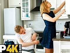 Rubia, Madura, Polla, Cocina, Madres para coger, Ruso, Chupando, Maestra