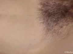 Culo, Rubia, Peludo, Masturbación, Medias largas, Tatuaje, Bajo la falda