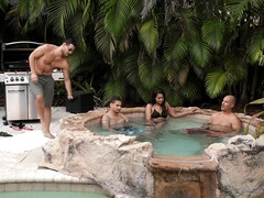 Salle de bains, Sucer une bite, Tromperie, Faciale, Bâillonner, Léchez, De plein air, Piscine