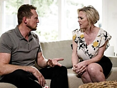 Whitney Wright and Dee Williams fuck with a shared boyfriend