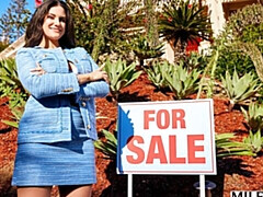 Beautiful busty brunette Penny Barber likes intensive penetration