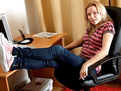 Leie, In den arsch, Blondine, Natürlichen titten, Dürr, Solo, Entkleiden, Titten