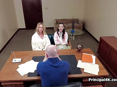 18, 共学, イマラチオ, 淫乱熟女, 母, オフィス, ティーン, 三人