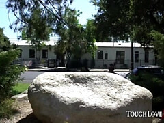 中出し, 黒人, ハードコア, 小柄, 剃毛, フェラする, ティーン, オッパイの