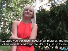 Leie, Blasen, Hundestellung, Handjob, Im freien, Pov, Öffentlich, Muschi