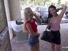 Asiatisch, Geld, Im freien, Muschi, Ablutschen