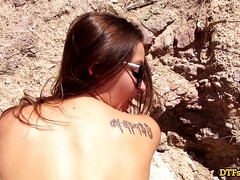 Gros seins, Sucer une bite, Plantureuse, Tir de sperme, Queue, Hd, Naturelle, Seins naturels