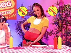 Большая жопа, Пальцем, Поцелуи, Лесбиянка, Мастурбация, Киски, Молоденькие, Сиськи