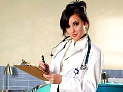 Большая жопа, Большой член, Большие сиськи, Минет, Брюнетки, Собачьи, Медсестра, Короткая стрижка