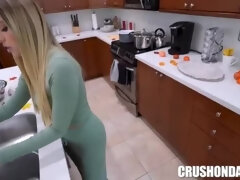 Enthousiasteling, Anaal, Grote kont, Pijpbeurt, Klein, Gezichtspunt, Tiener, Tieten likken